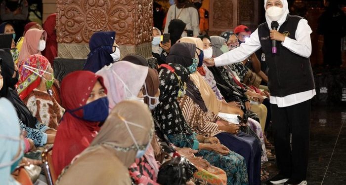 Peringati Hari Ibu, Khofifah Soroti Pemberdayaan di Empat Sektor