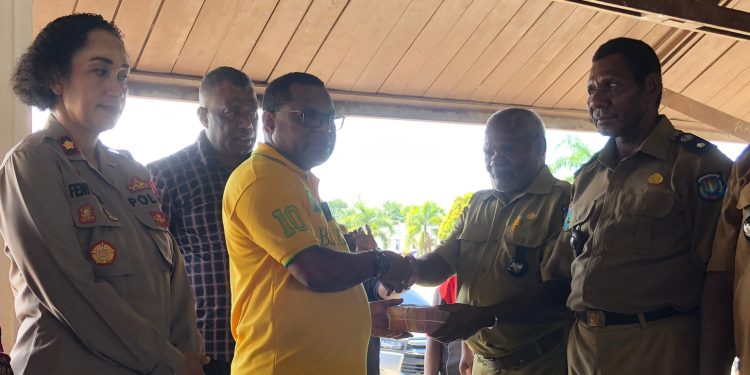 Ratusan Kepala Kampung Terima DBH & Dana Desa Total Rp 26 M