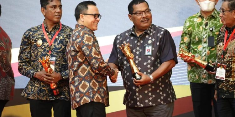 Kabupaten Sorong Raih Penghargaan Innovative Government Award 2022