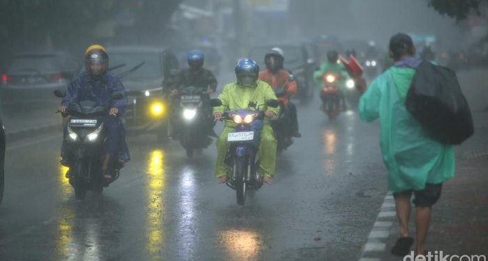 Antisipasi Cuaca Ekstrem, PLN Siapkan 89 Posko Buka 24 Jam