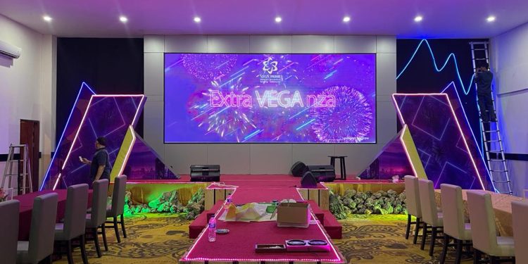 Lepas Tahun di Vega Hotel, Sanza Soleman “Jaga Orang Pu Jodoh “ Jadi Guest Star