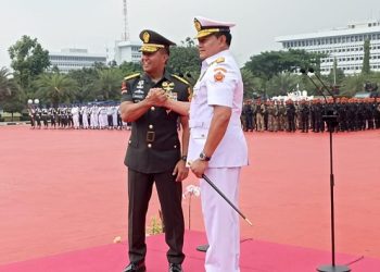 Serah Terima Jabatan Panglima TNI, Andika dan Yudo Salam Komando