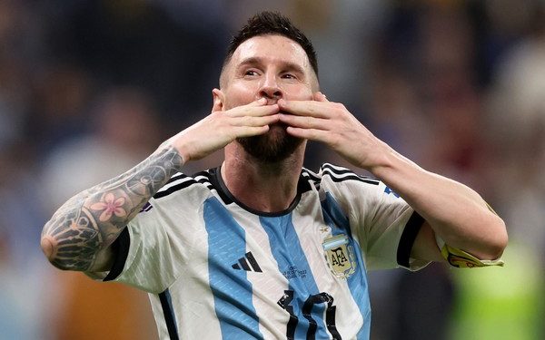 Gol/Assist Ronaldo di 5 Piala Dunia Bisa Messi Lewati di Satu Edisi