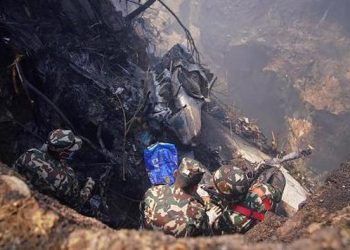 Pesawat Jatuh di Nepal, Korban Tewas  67 Orang, Sebagian Masih di Jurang