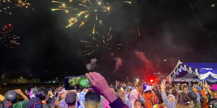 Optimis Menyambut Tahun Baru 2023
