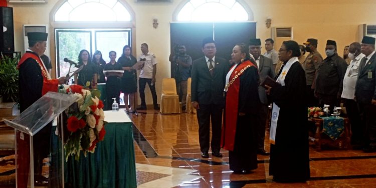 Berlinda Mayor Ukir Sejarah Jabat Ketua PN Manokwari Wanita Pertama