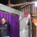 Donasi Karyawan PLN Bantu Listriki Rumah Orang Tidak Mampu