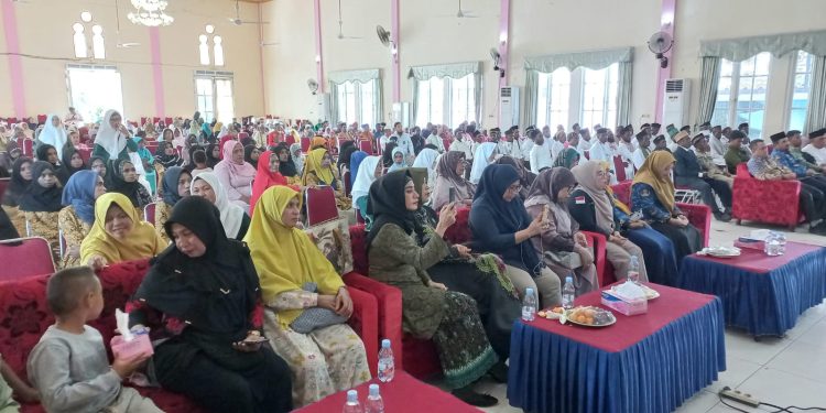 Forhati Gelar Nikah Massal 42 Pasangan