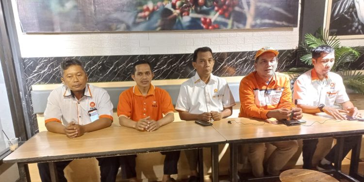 PKS Target Rebut Minimal 15% Kursi