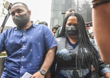 Istri dan Anak Lukas Enembe Bungkam Usai 6 Jam Diperiksa KPK