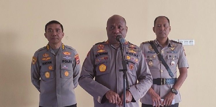 Baku Tembak dengan KKB, 3 Polisi Terluka