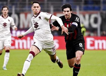 Milan Disingkirkan 10 Pemain Torino