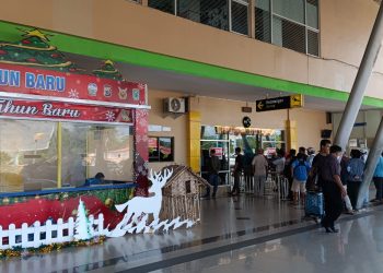 Libur Nataru Usai, Penumpang Bandara Rendani Kembali Normal