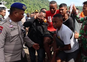 Kapal Berpenumpang 14 Orang Tenggelam, 3 Prajurit TNI Hilang