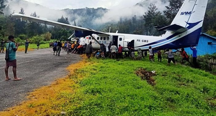 Pesawat Tergelincir di Puncak, Semua Penumpang Selamat