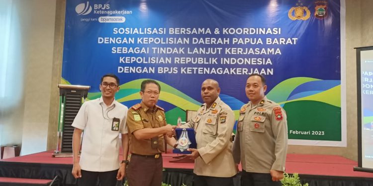Polda Papua Barat – BP Jamsostek Komitmen Sukseskan Program Pemerintah