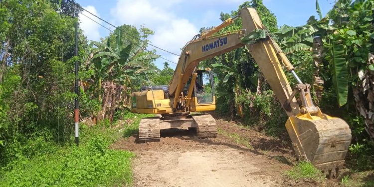 Dorong Sektor Pertanian, PUPR Tingkatkan Kualitas Jalan Kampung Malamay