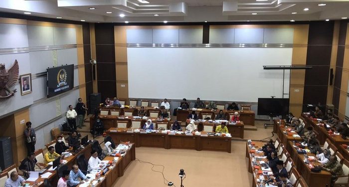 Rapat di DPR, Kemenag Ungkap Usulan Biaya Haji 2023 Turun Rp 2,4 Juta