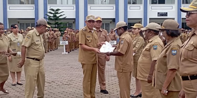 346 Pegawai Pemda Manokwari Naik Pangkat