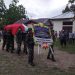 Tiba di Rumah Duka, Jenazah Serda Riswar Disambut Isak Tangis Keluarga