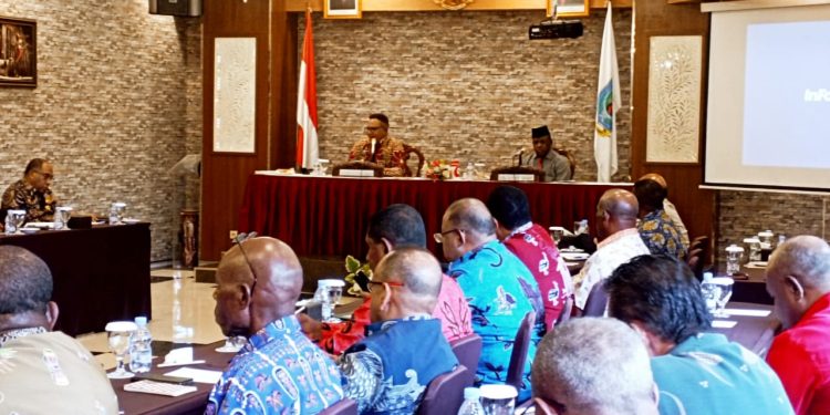 Uji Kompetensi, Waterpauw Berharap Pejabat Lebih Profesionalisme dan Kompeten