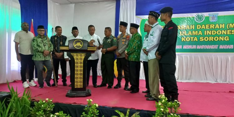Pj Walikota  Buka Musda III MUI Kota Sorong