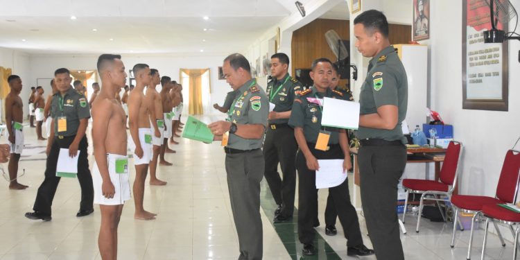 Danrem Pimpin Sidang Parade Secata PK
