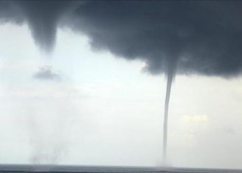 Ganasnya Tornado Tewaskan Puluhan Orang