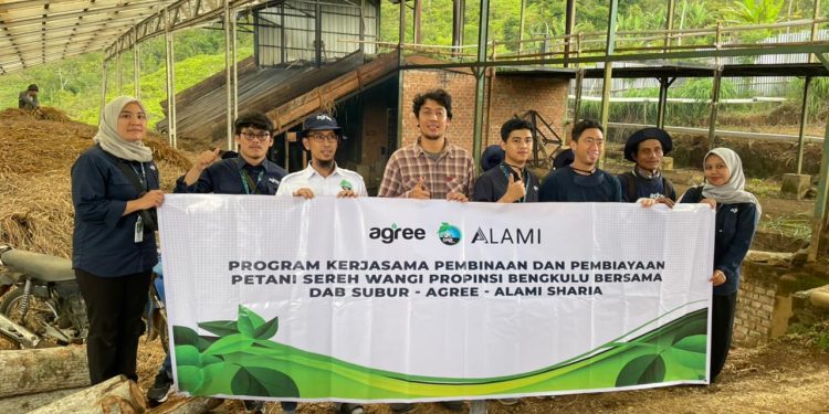 Lebih Efisien, Teknologi IoT Agree Bantu Budidaya Petani Serai Wangi