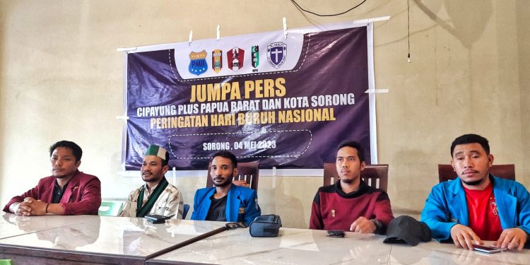 Cipayung Plus Minta Pemerintah Selesaikan Hak-hak Tenaga Kebersihan Kota Sorong