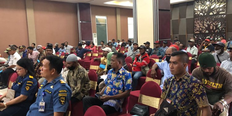 Diwarnai Adu Argumen, RAT Koperasi TKBM Klayum Akhirnya Sukses