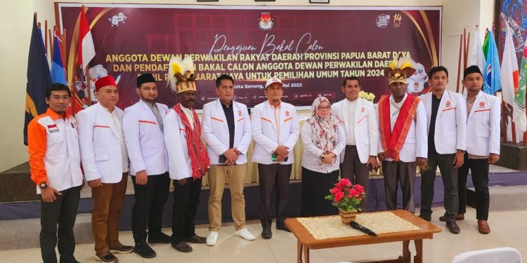 Pendaftaran Bacaleg Tertunda, PKS PBD Datangi Kantor KPU