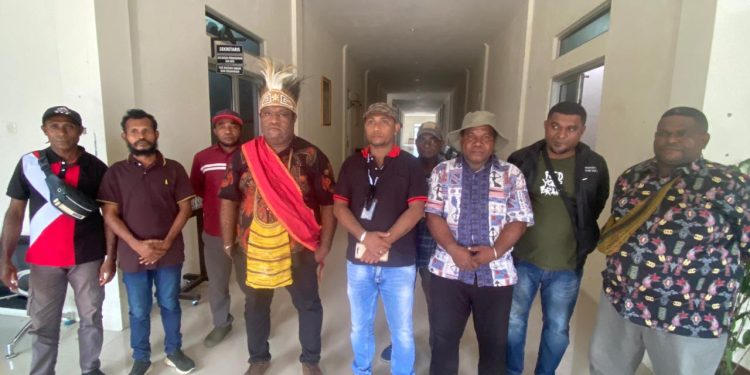 Korwil DAP Wilayah III Doberay Datangi Kesbangpol PBD