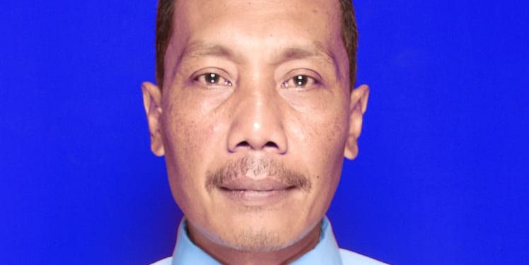 KOMITMEN POLITIK MENUJU INDONESIA EMAS 2045