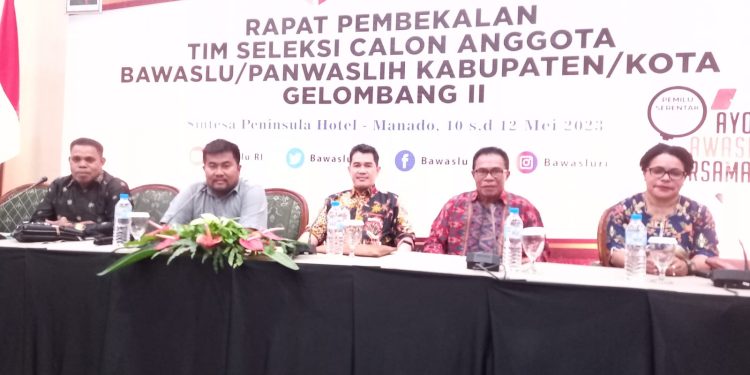 Timsel Ajak Masyarakat Papua Barat Daya Daftar Bawaslu Kabupaten/Kota