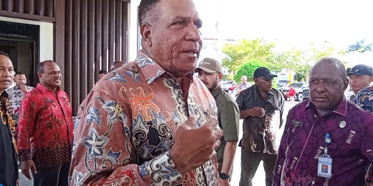 Berakhir Masa Jabatan Sekda Papua Barat, Waterpauw : Masih Dirapatkan