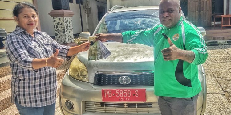 Mantan Kadis PPLH Kembalikan Mobil Dinas Pemkot, Kelly : Ini Komitmen!