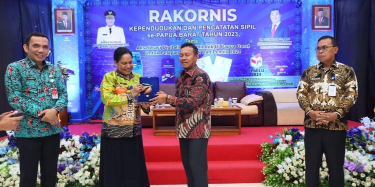 Rakernis Admindukcapil Hasilkan 8 Rekomendasi