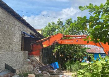 Lahan 900 Meter Persegi beserta 4 Bangunan di Km 8 Dieksekusi