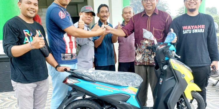Pj Gubernur Sumbang Motor Gear, Syaiful Bantu Motor Listrik