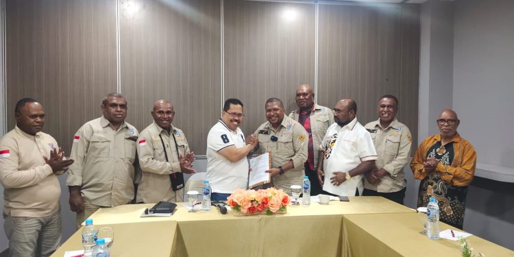 Dorong Sekolah Gratis Bagi OAP, Fopera Temui BP3OKP