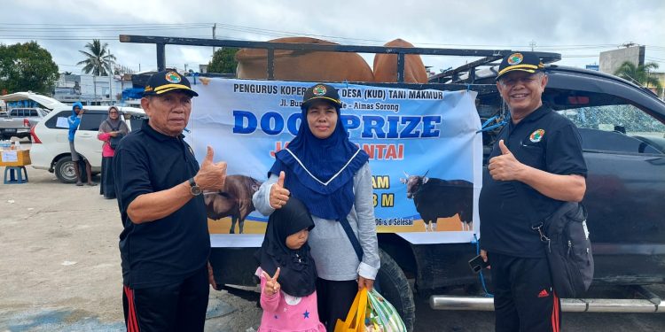 Jalan Santai Pawai Hijriyah Berhadiah Sapi Betina