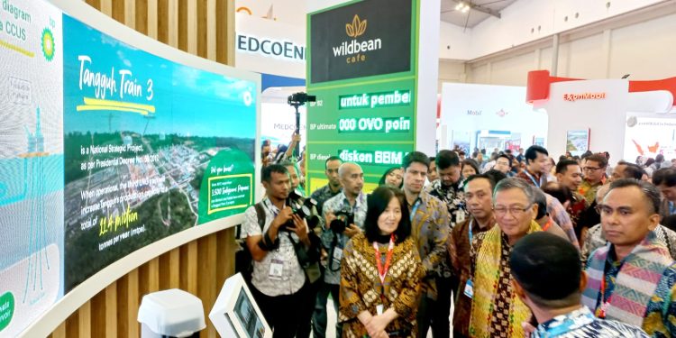Menteri ESDM Dapat Penjelasan  Proyek Train 3 dan UCC
