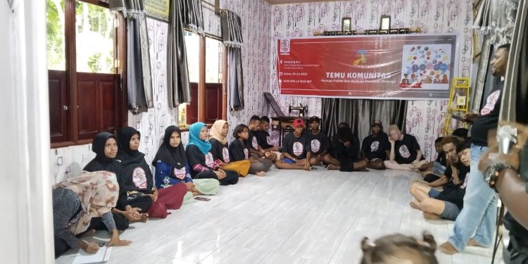 Pandawa Ganjar Bagikan Peralatan Olahraga