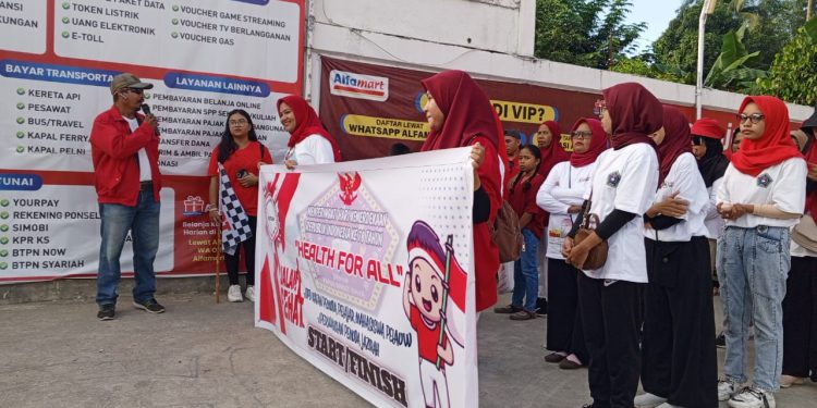 IPPMAP Gelar Jalan Santai dan Bagi-bagi Bendera