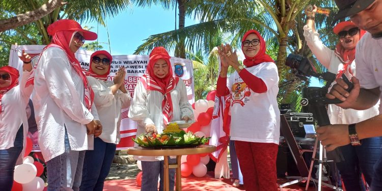 Di Pantai Nazaret, IWSS Provinsi Papua Barat Daya Gelar Aneka Lomba