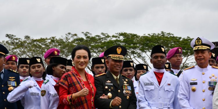 Danrem Hadiri Upacara HUT RI di Stadion Wombik