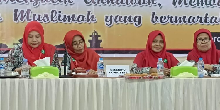 Hj Maryam Kastella Kembali Pimpin KPWI Kota Sorong