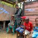 Barbershop Gratis Satgas Yonif 133/YS ‘Diserbu’ Anak-Anak