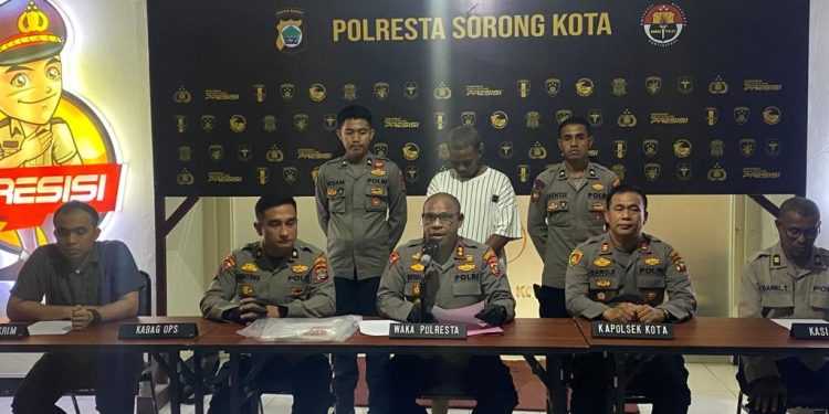 Polresta Ungkap OTK Penembak Kaca SDN 38 Sorong